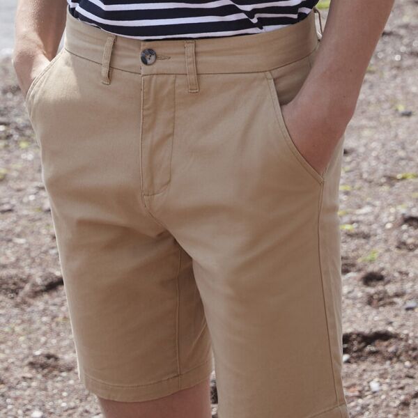 Stretch chino shorts Thumbnail